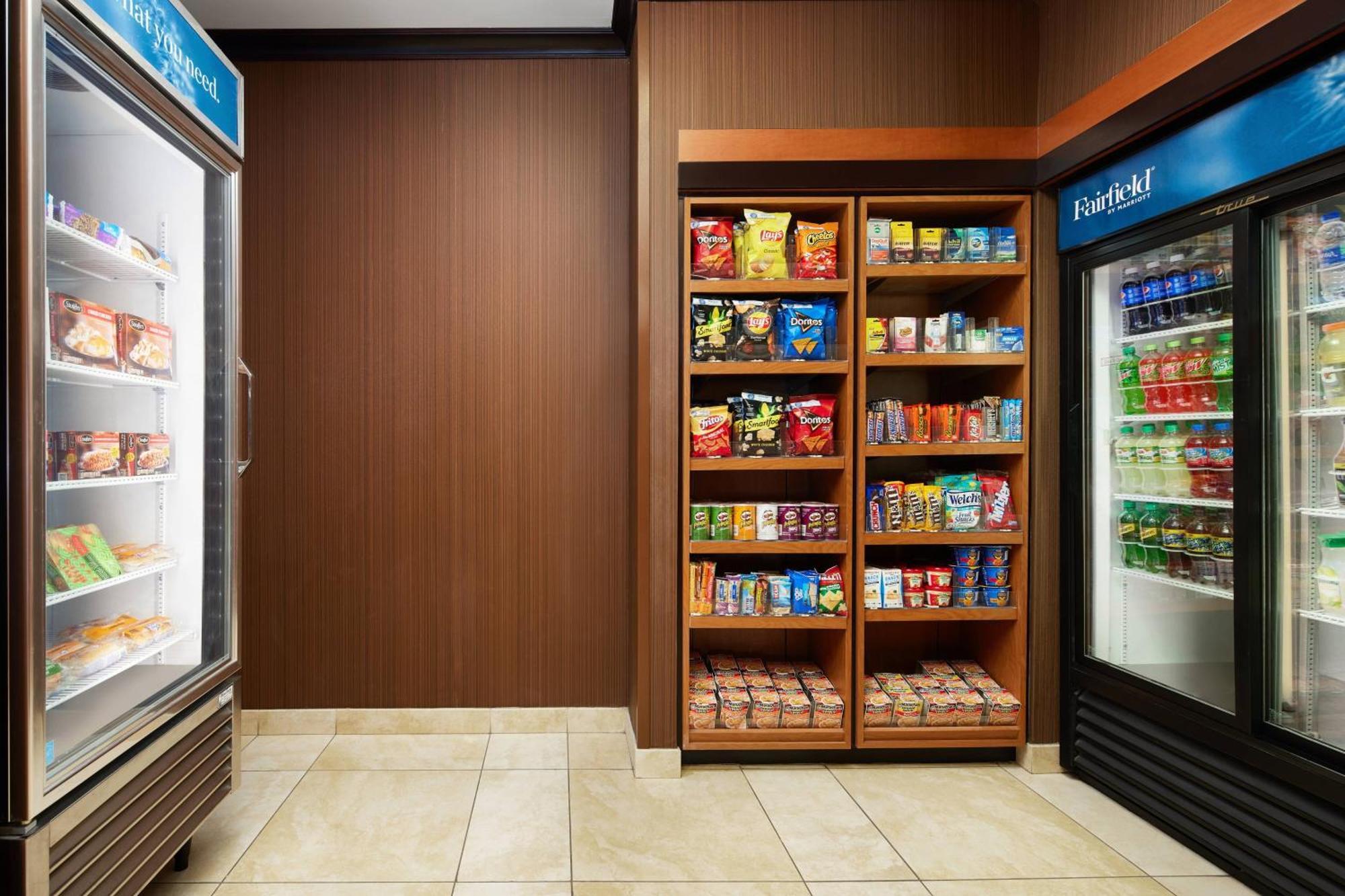 Fairfield Inn And Suites By Marriott Plainville Exteriér fotografie
