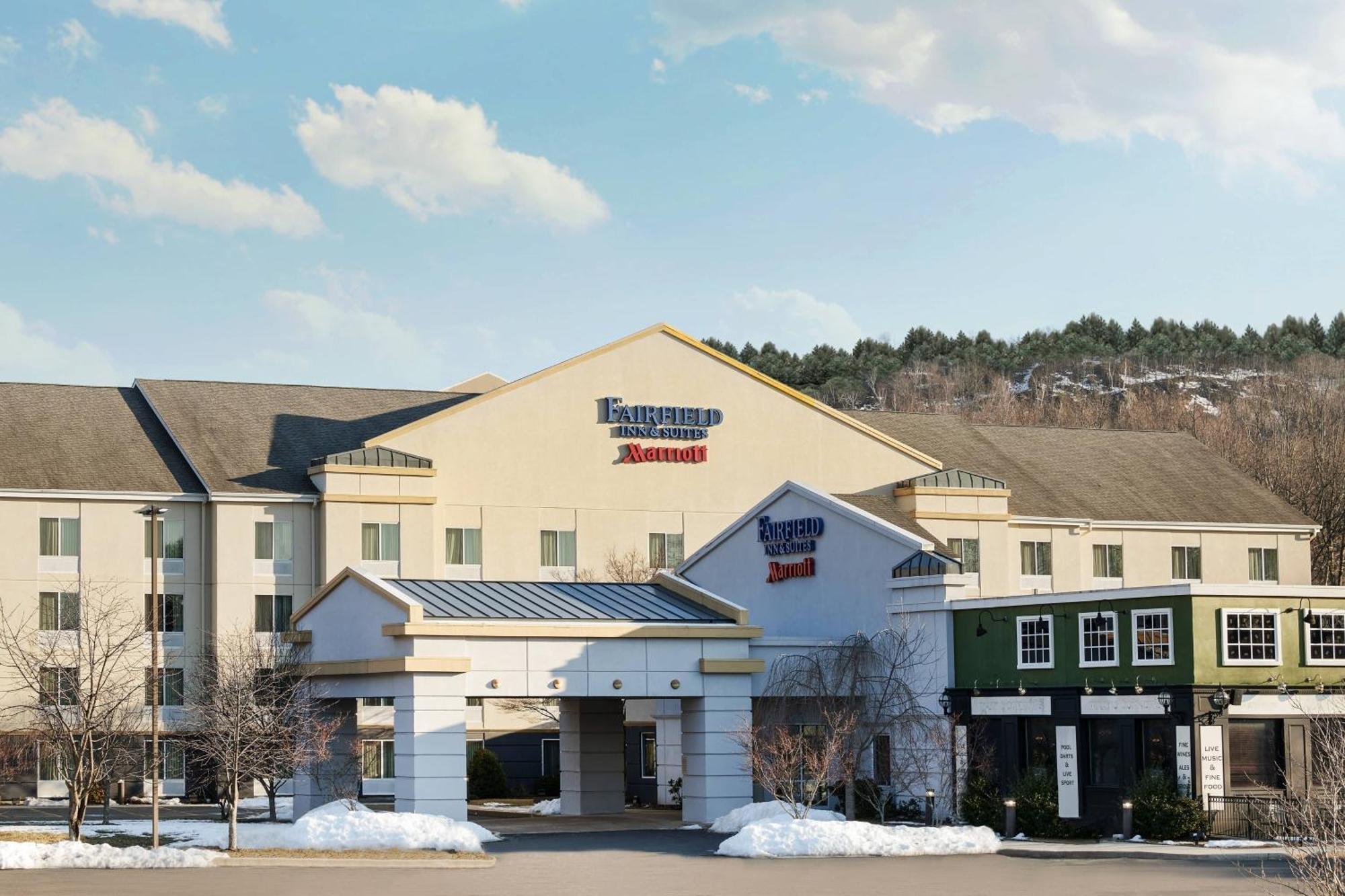 Fairfield Inn And Suites By Marriott Plainville Exteriér fotografie